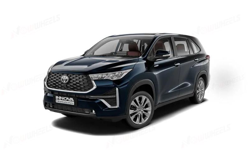 Toyota Innova Hycross