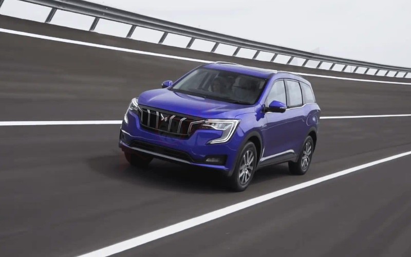 Mahindra XUV700