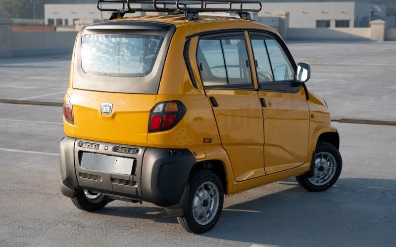 BAJAJ Qute
